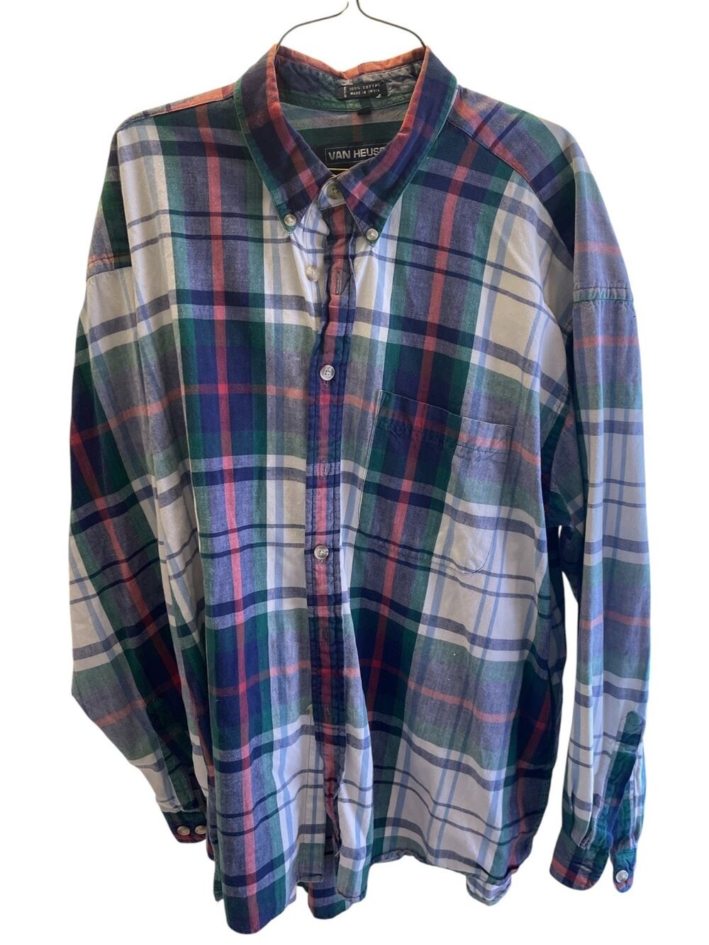 VAN HEUSEN SIZE XL MULTI COLOR BUTTON DOWN FLANNEL SHIRT
